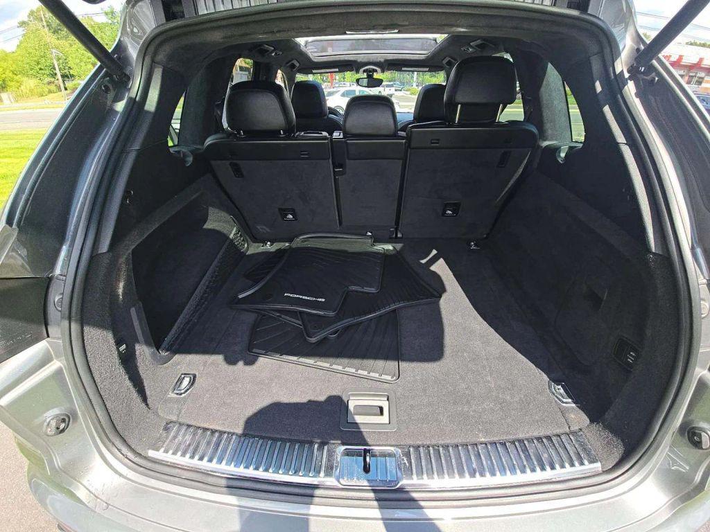 used 2018 Porsche Cayenne car, priced at $38,999