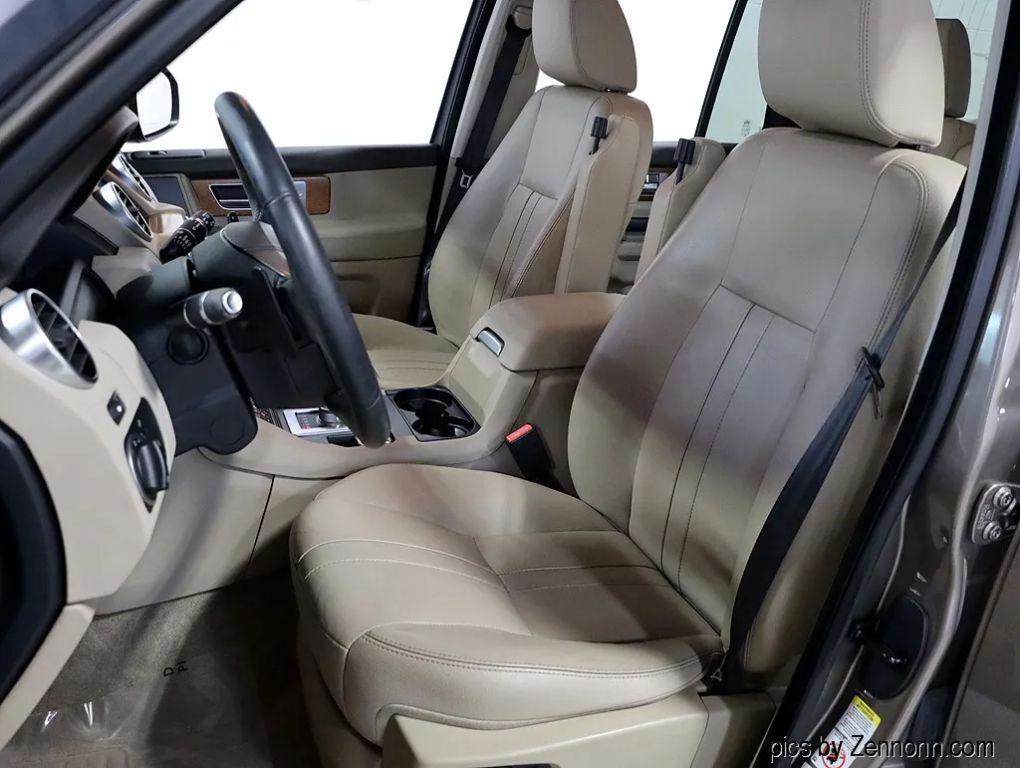 used 2016 Land Rover LR4 car, priced at $15,999