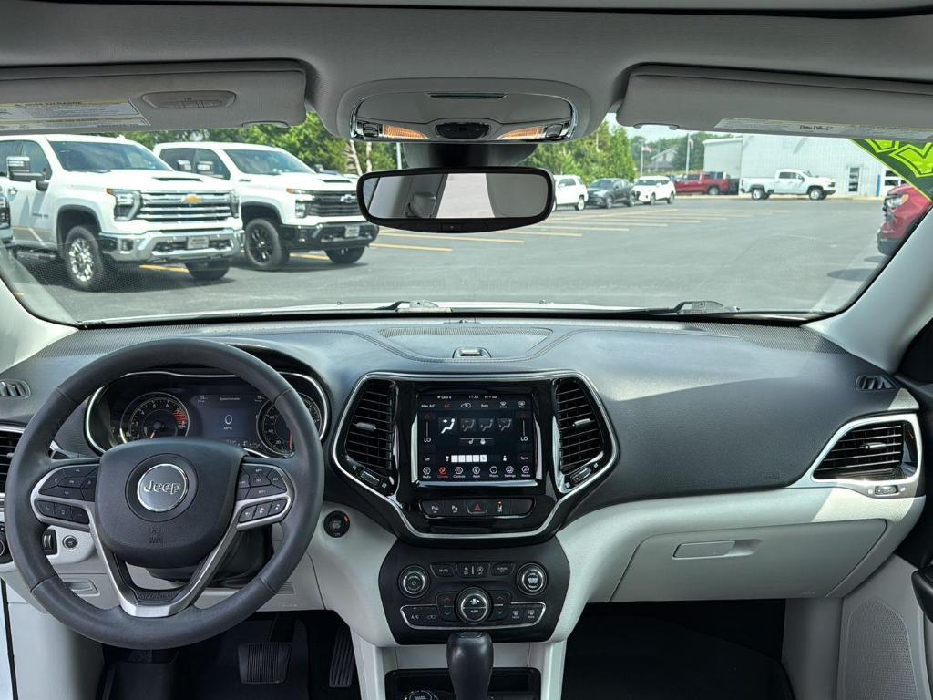 used 2022 Jeep Cherokee car, priced at $27,400