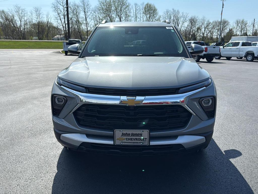 new 2025 Chevrolet TrailBlazer car, priced at $26,020