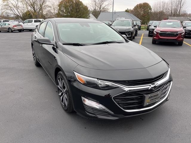 new 2025 Chevrolet Malibu car, priced at $27,161