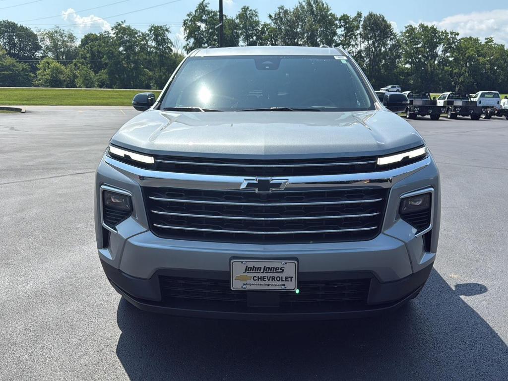 new 2025 Chevrolet Traverse car, priced at $43,850