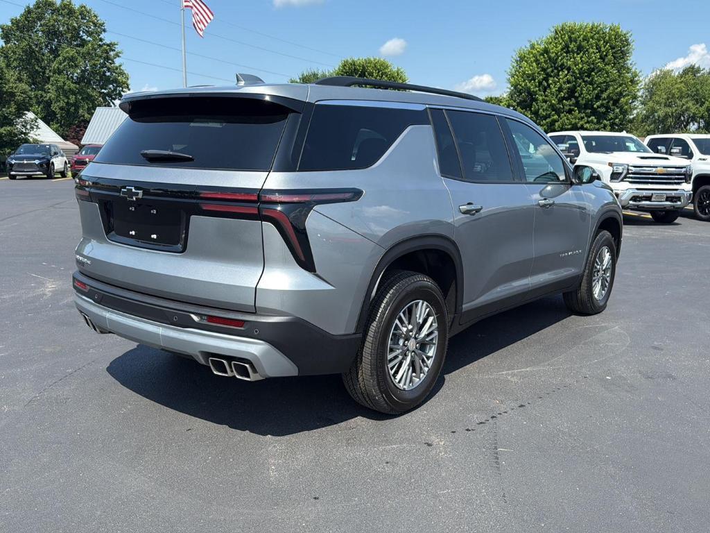 new 2025 Chevrolet Traverse car, priced at $43,850