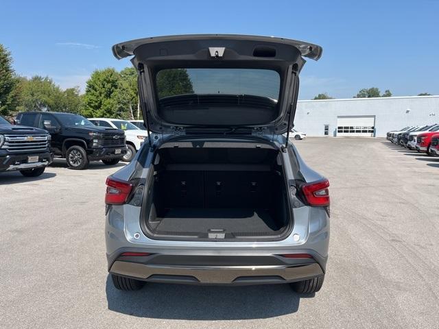 new 2025 Chevrolet Trax car, priced at $25,395