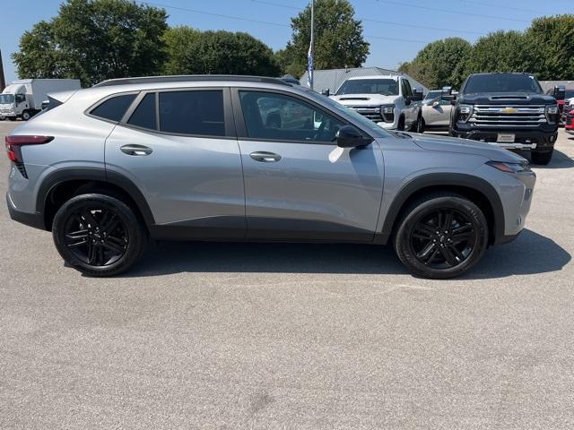 new 2025 Chevrolet Trax car, priced at $25,395