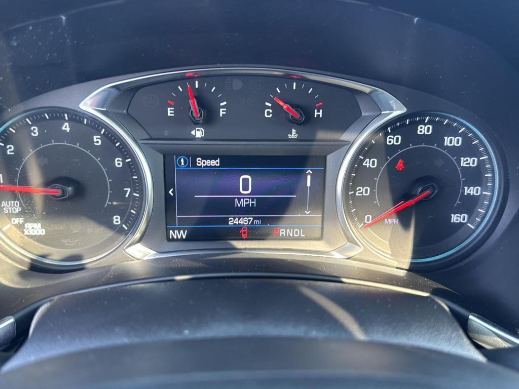 used 2022 Chevrolet Equinox car, priced at $22,900