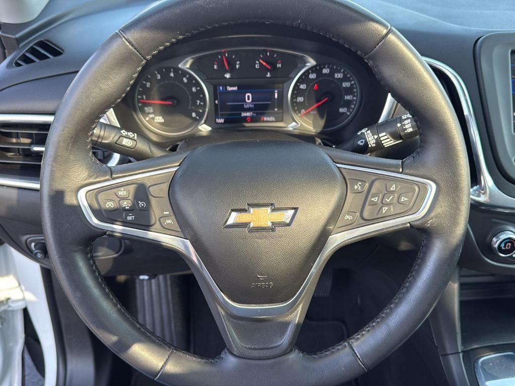 used 2022 Chevrolet Equinox car, priced at $22,900