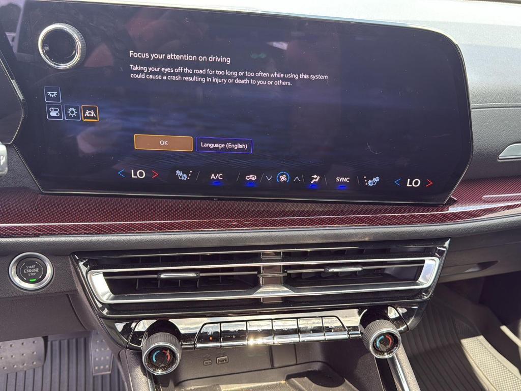 used 2025 Chevrolet Traverse car, priced at $49,700