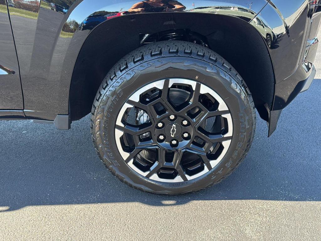 new 2026 Chevrolet Colorado car, priced at $46,590