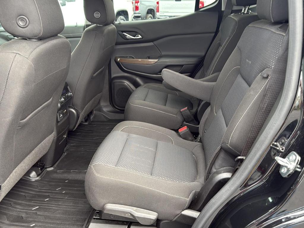used 2023 GMC Acadia car, priced at $29,888