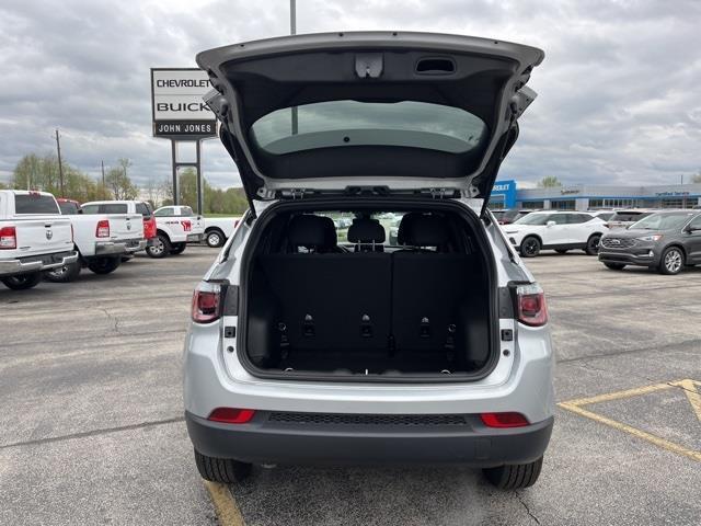 new 2024 Jeep Compass car, priced at $27,090