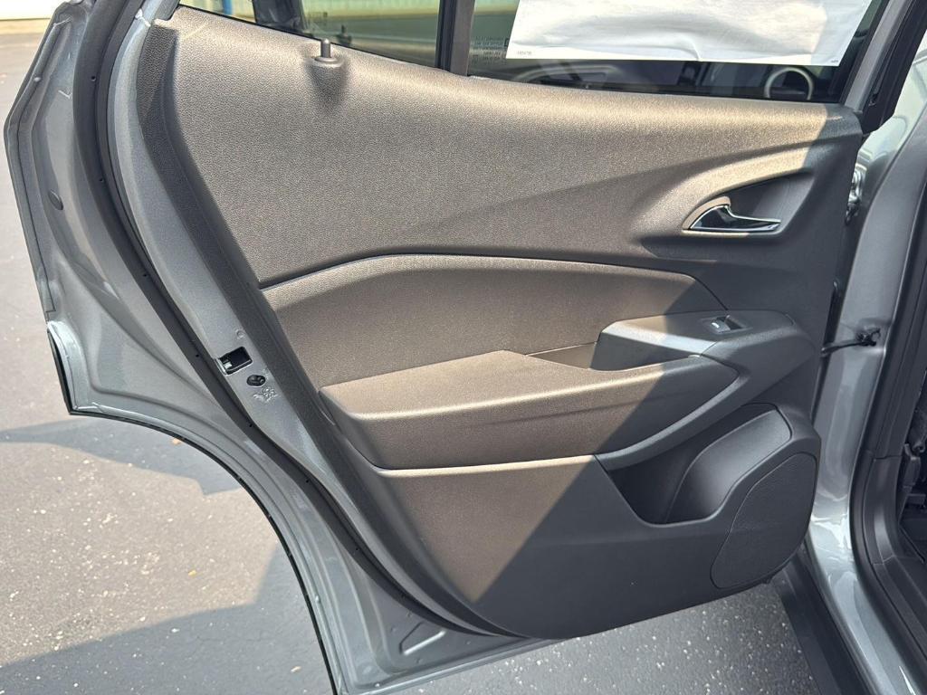 new 2025 Chevrolet Trax car, priced at $23,840