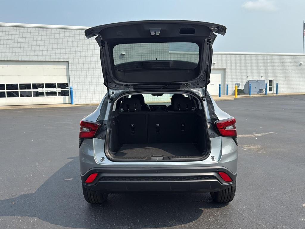 new 2025 Chevrolet Trax car, priced at $23,840