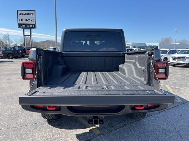 new 2024 Jeep Gladiator car, priced at $49,956