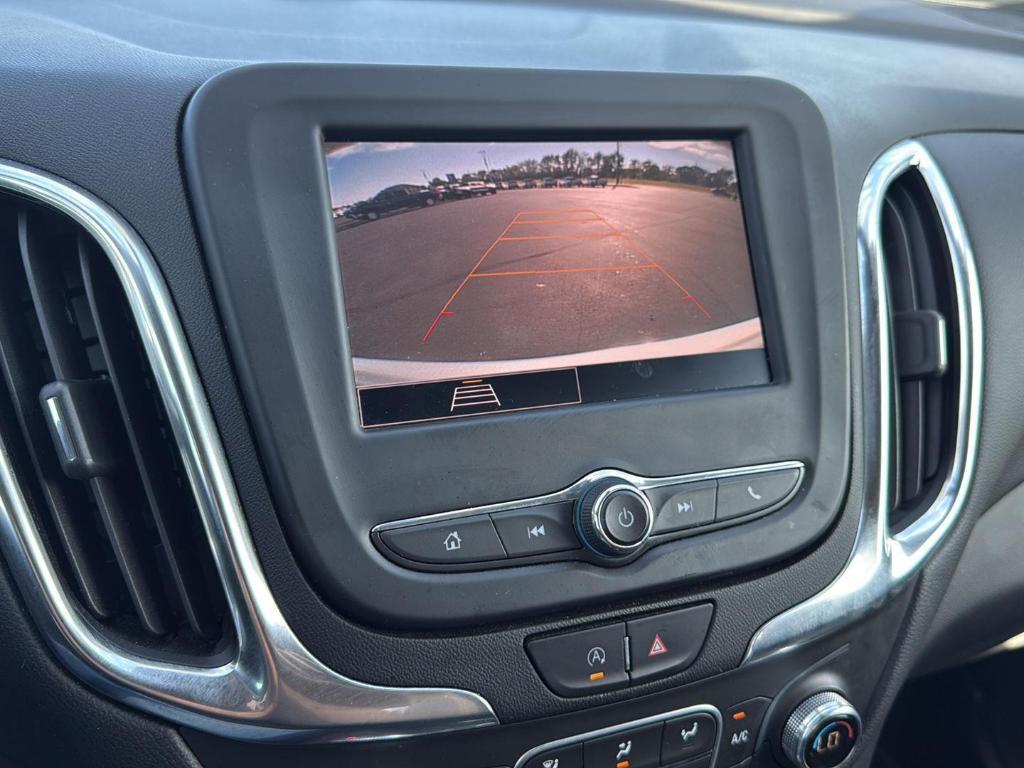 used 2022 Chevrolet Equinox car, priced at $22,700