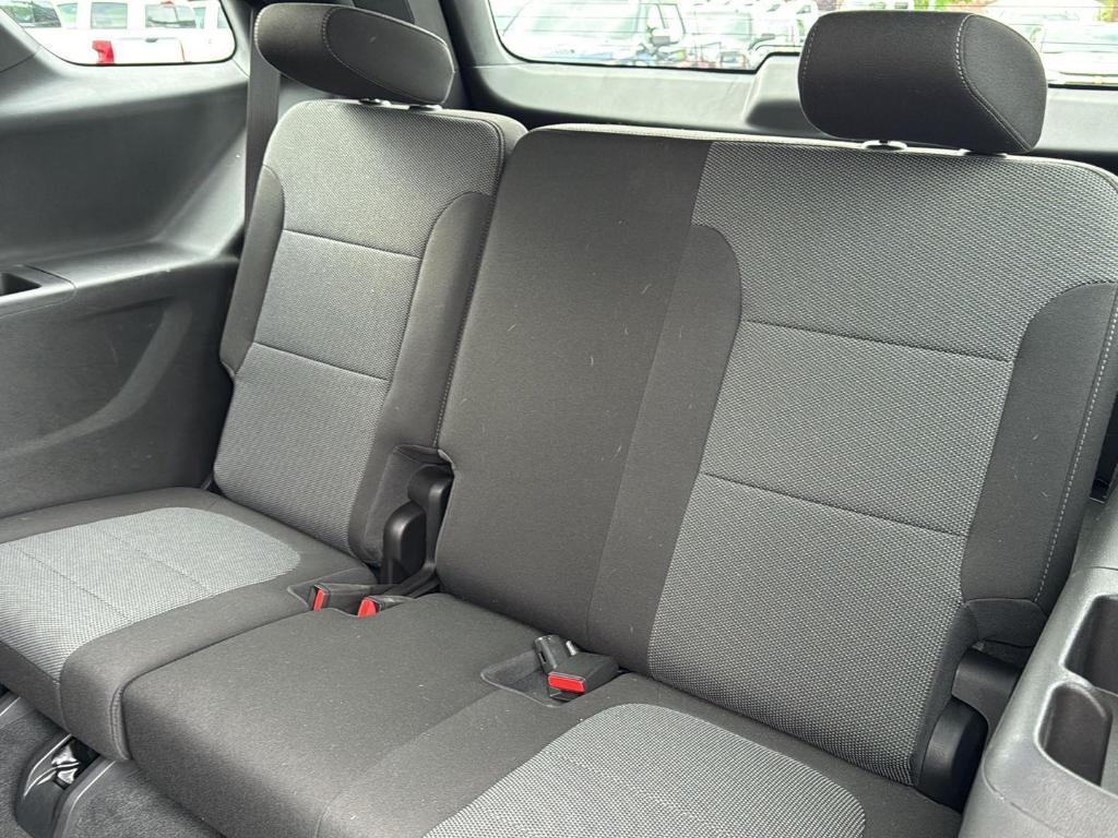 used 2022 Chevrolet Traverse car, priced at $33,518