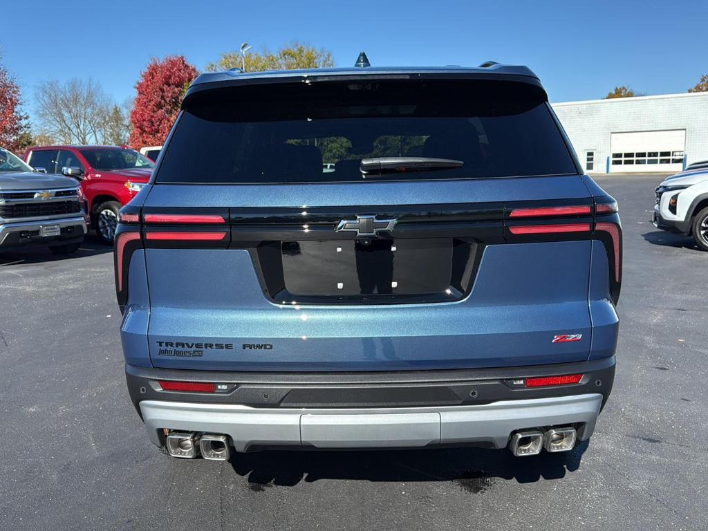 new 2026 Chevrolet Traverse car, priced at $53,985