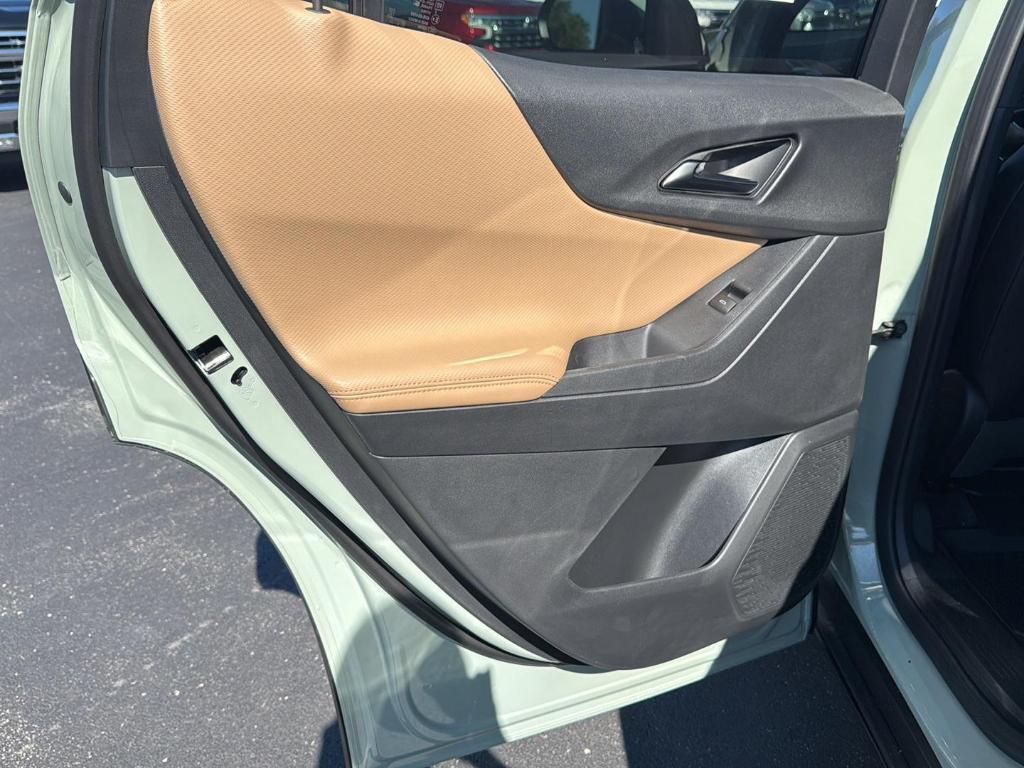 new 2026 Chevrolet Equinox car, priced at $37,595
