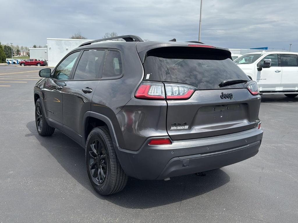 used 2023 Jeep Cherokee car, priced at $25,895