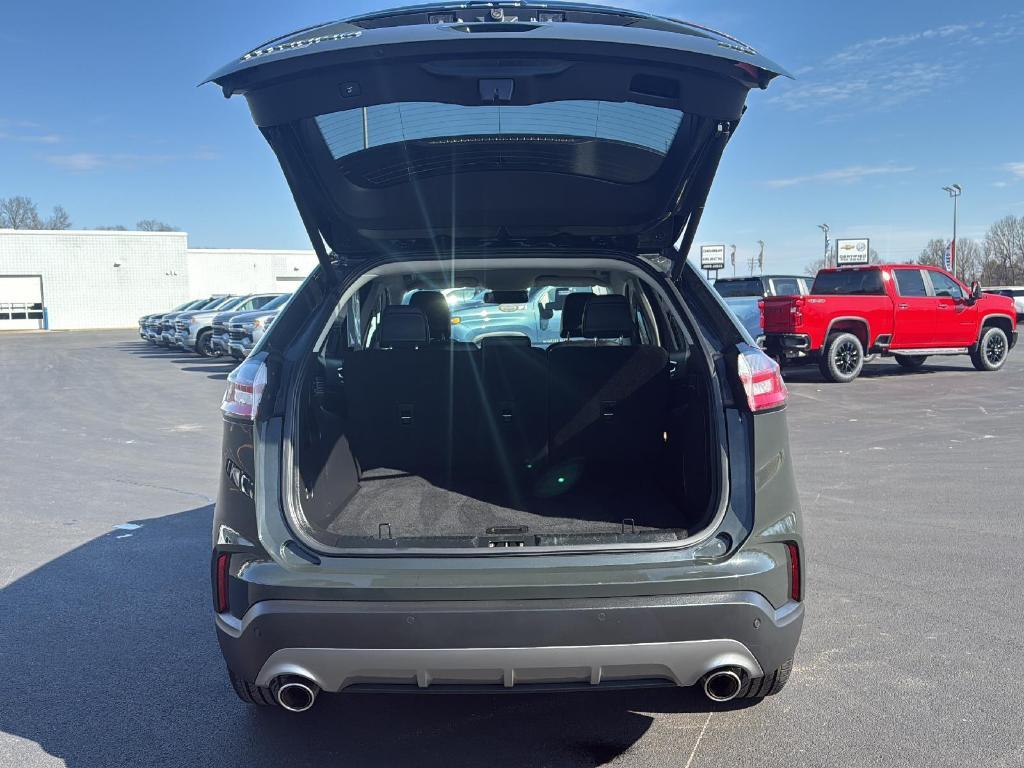 used 2024 Ford Edge car, priced at $31,752
