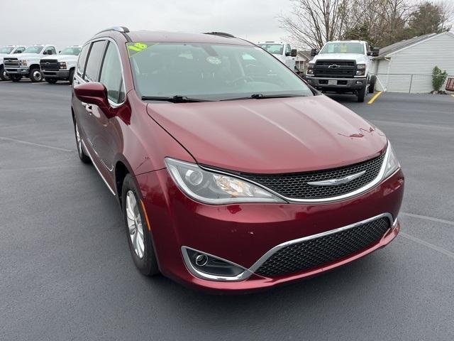 used 2018 Chrysler Pacifica car, priced at $16,500