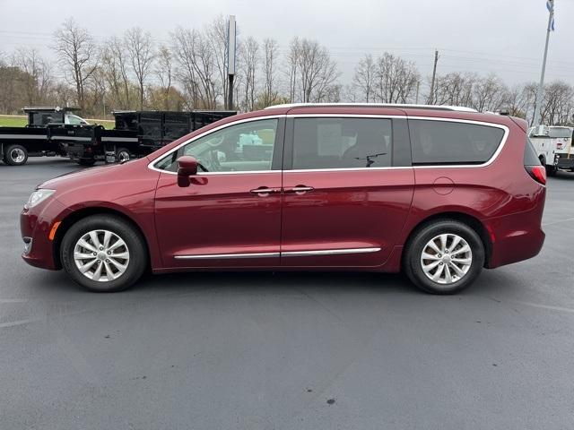 used 2018 Chrysler Pacifica car, priced at $16,500