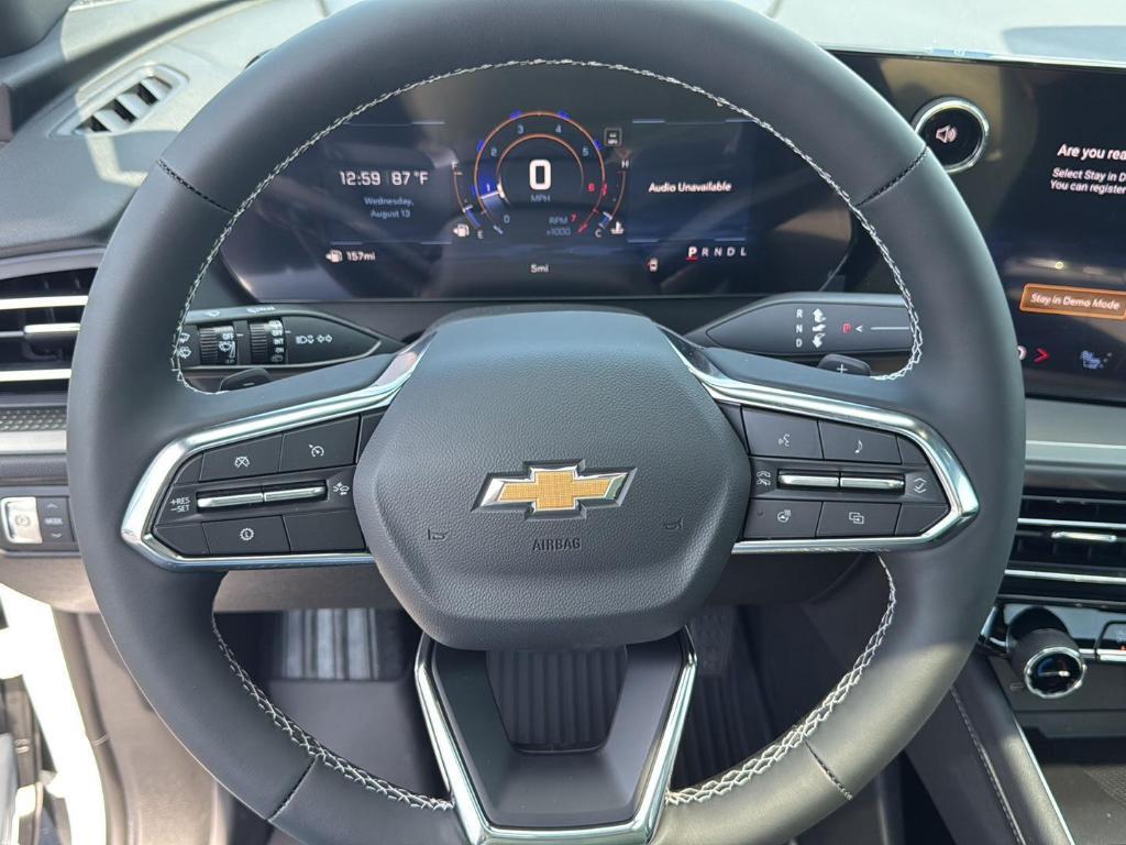 new 2026 Chevrolet Traverse car, priced at $47,425