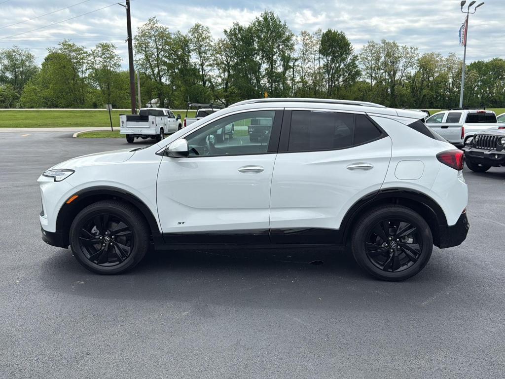 used 2025 Buick Encore GX car, priced at $26,500
