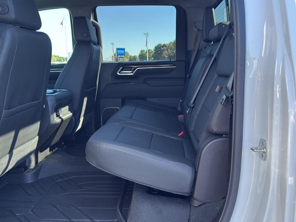 new 2026 Chevrolet Silverado 3500 car, priced at $79,880