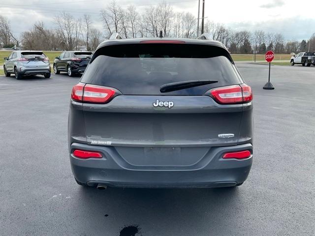 used 2014 Jeep Cherokee car, priced at $11,250