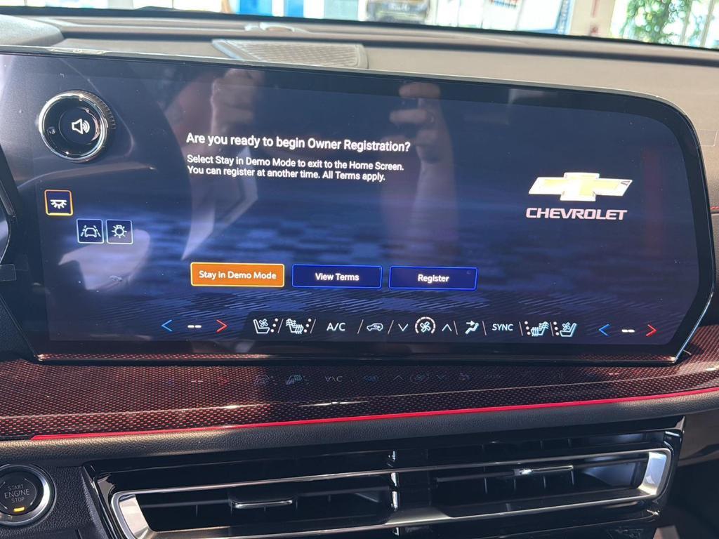 new 2026 Chevrolet Traverse car, priced at $59,220