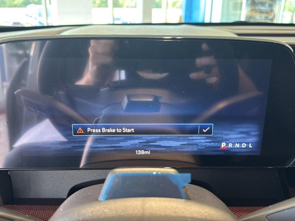 new 2026 Chevrolet Traverse car, priced at $59,220