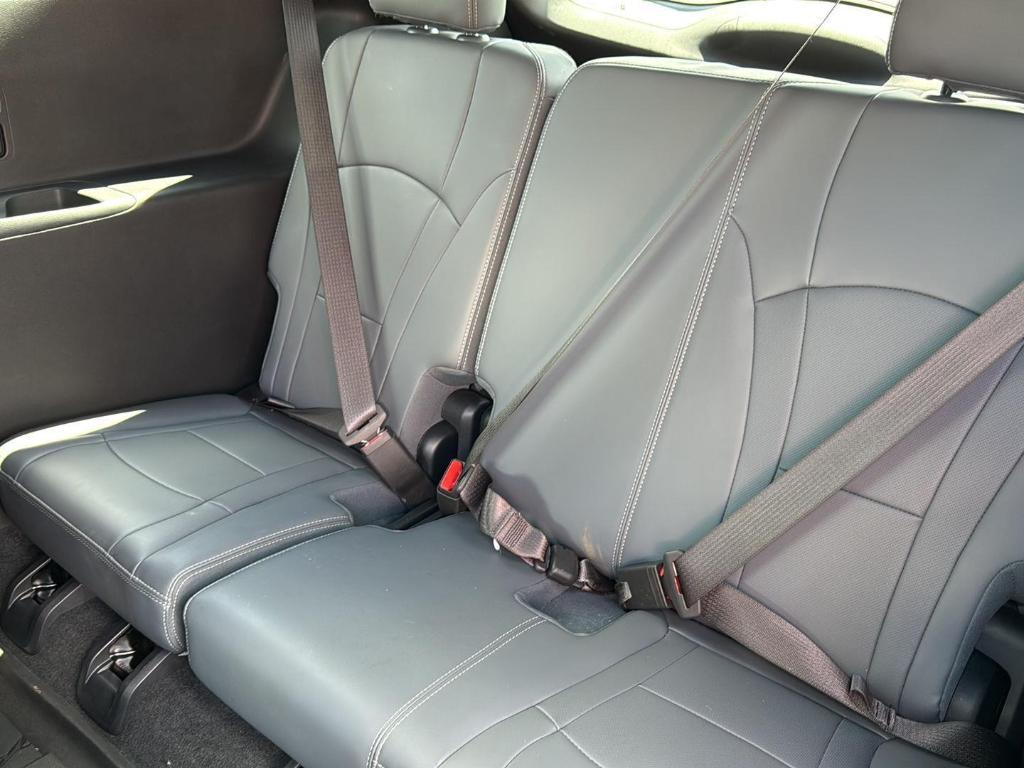 used 2024 Buick Enclave car, priced at $43,295