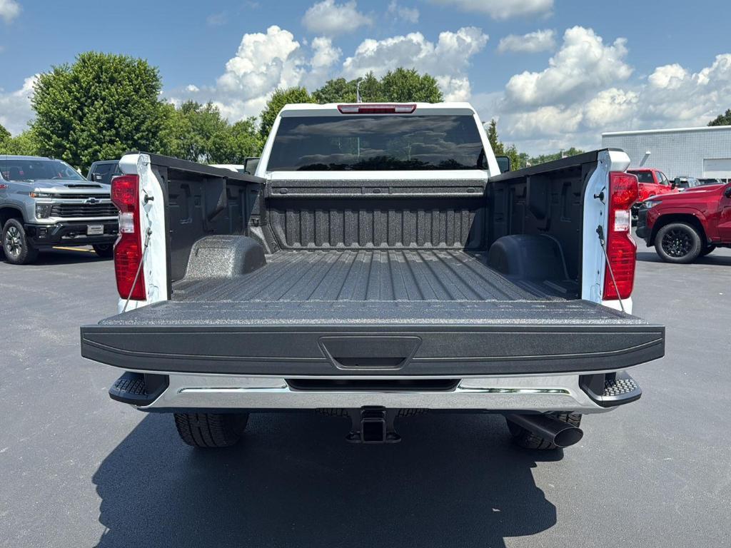 new 2025 Chevrolet Silverado 2500 car, priced at $54,030