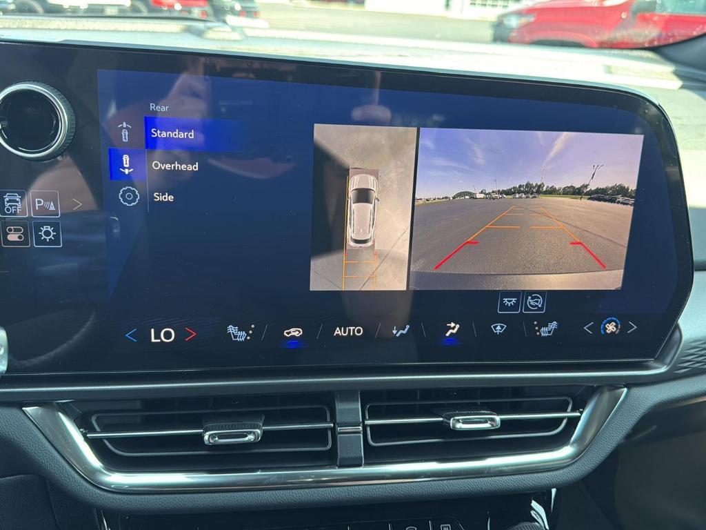 new 2025 Chevrolet Equinox EV car, priced at $34,689