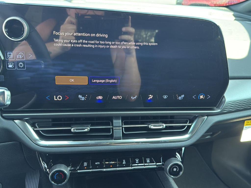 new 2025 Chevrolet Equinox EV car, priced at $34,689