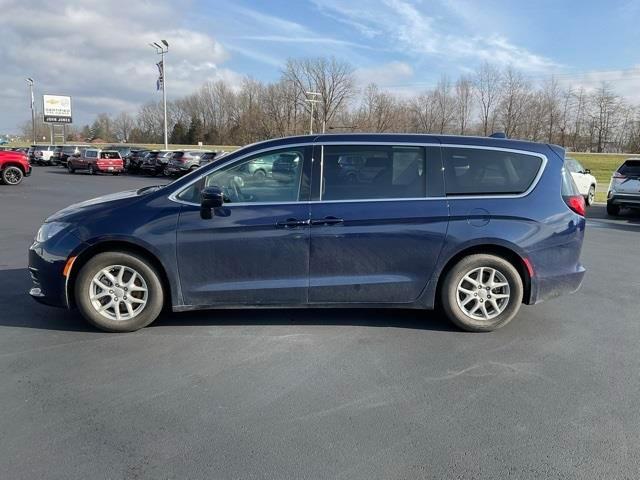 used 2018 Chrysler Pacifica car, priced at $10,000