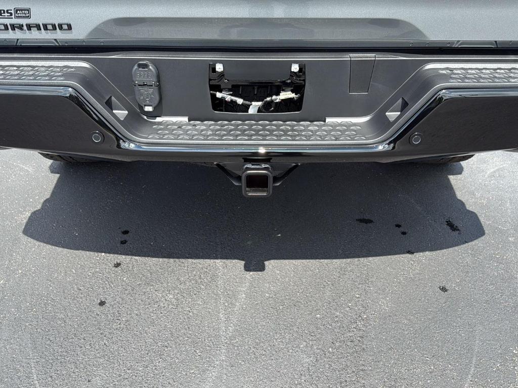 new 2026 Chevrolet Colorado car, priced at $45,070