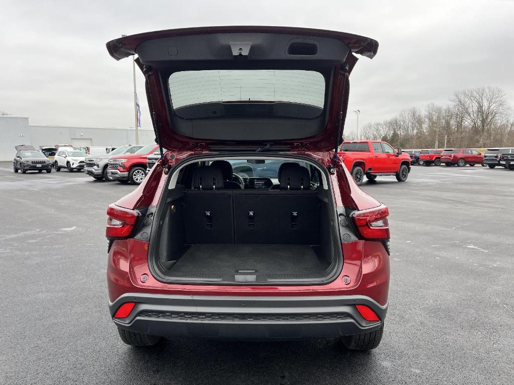 used 2024 Chevrolet Trax car, priced at $24,000