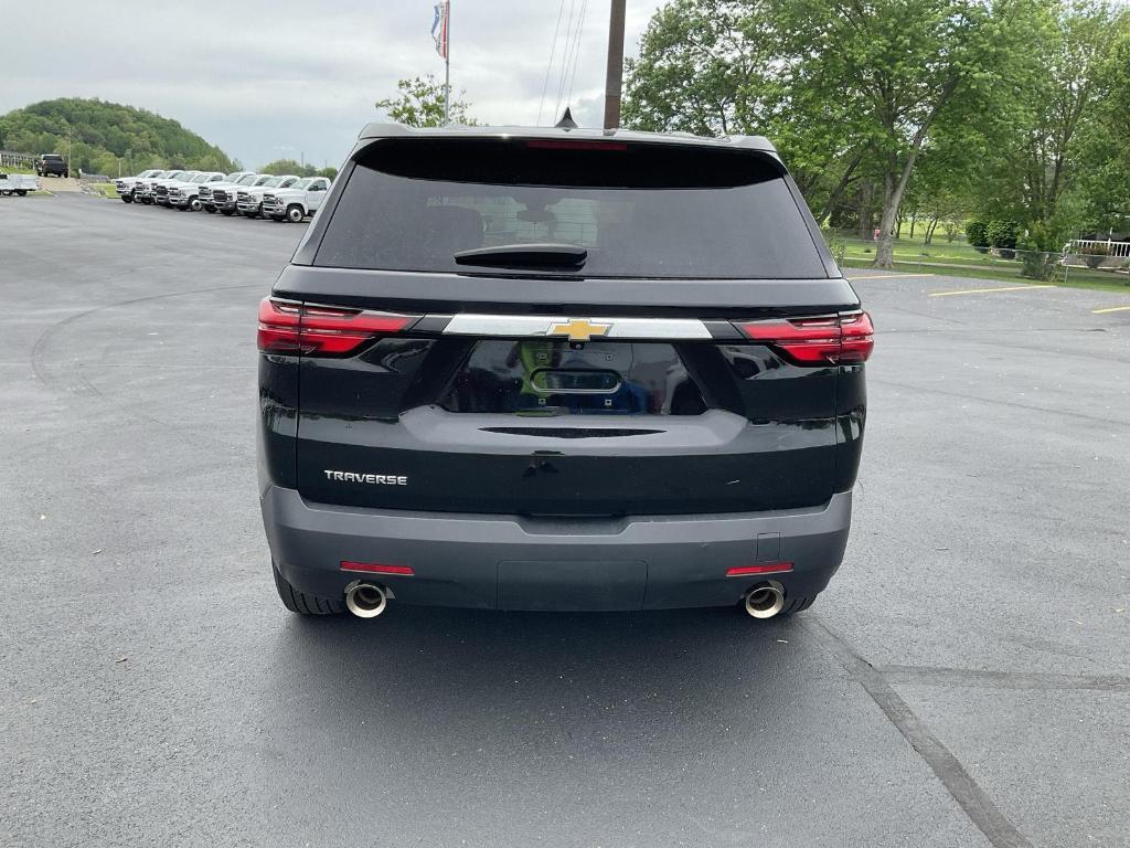 used 2022 Chevrolet Traverse car, priced at $30,890