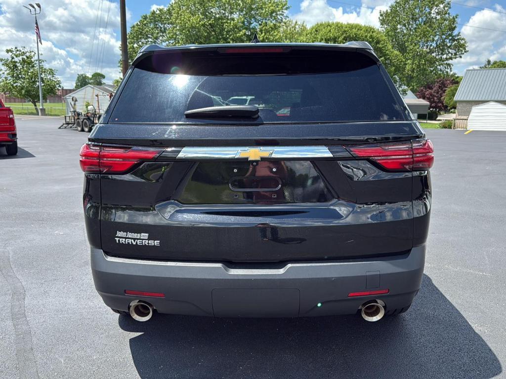 used 2022 Chevrolet Traverse car, priced at $29,800