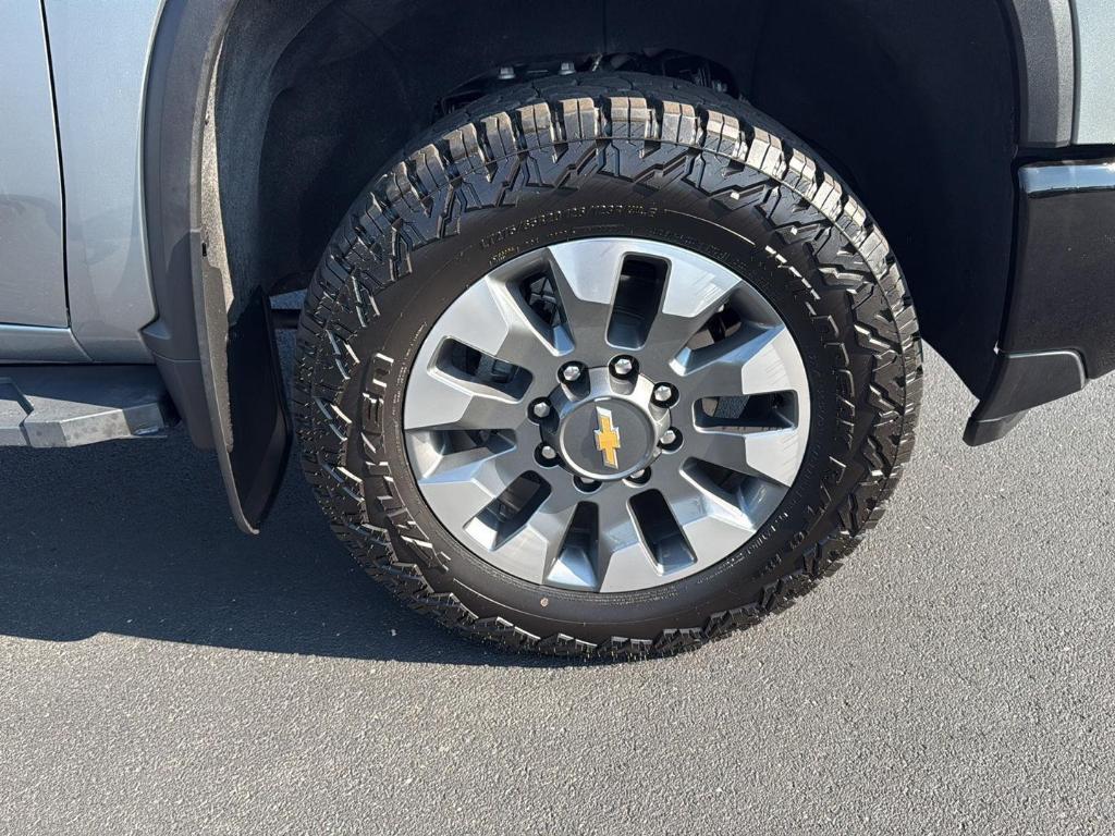 used 2024 Chevrolet Silverado 2500 car, priced at $49,200