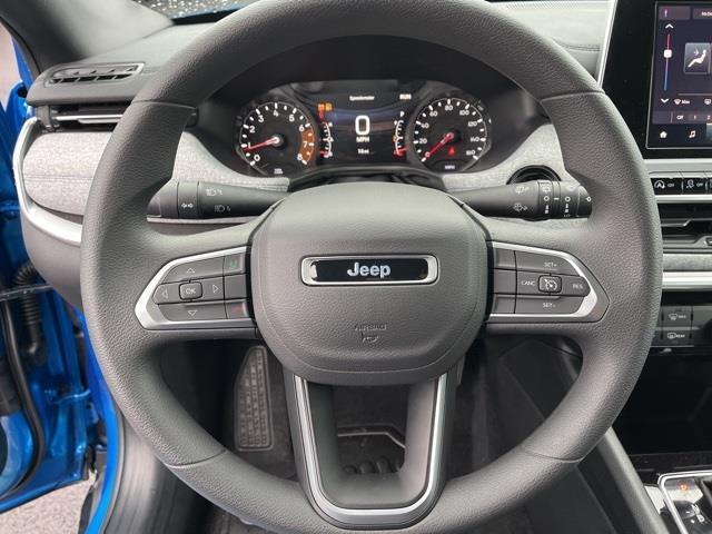 new 2025 Jeep Compass car, priced at $28,090