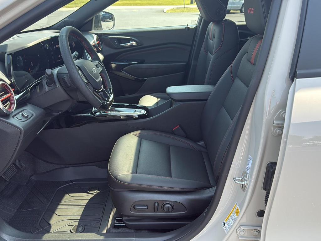 new 2026 Chevrolet Trax car, priced at $28,690