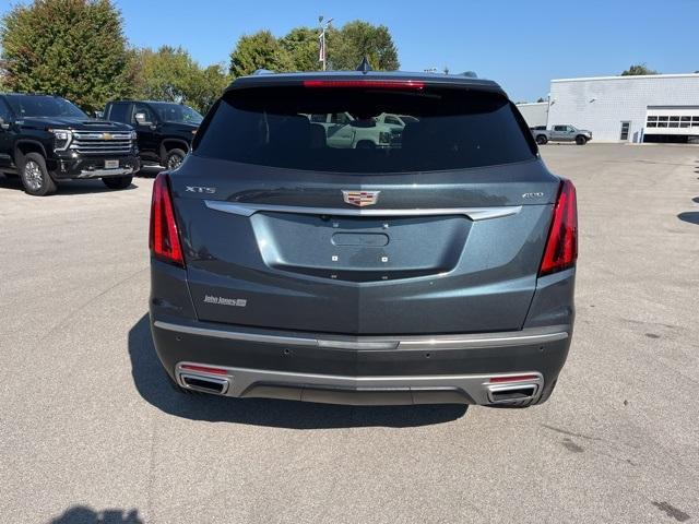 used 2021 Cadillac XT5 car, priced at $33,500