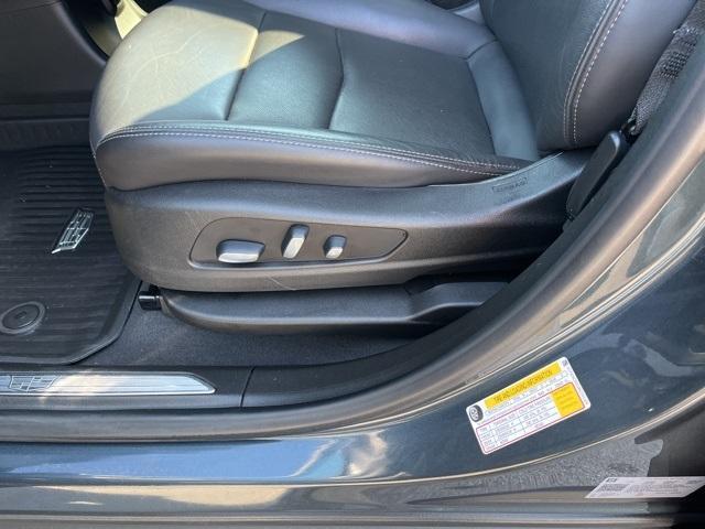 used 2021 Cadillac XT5 car, priced at $33,500