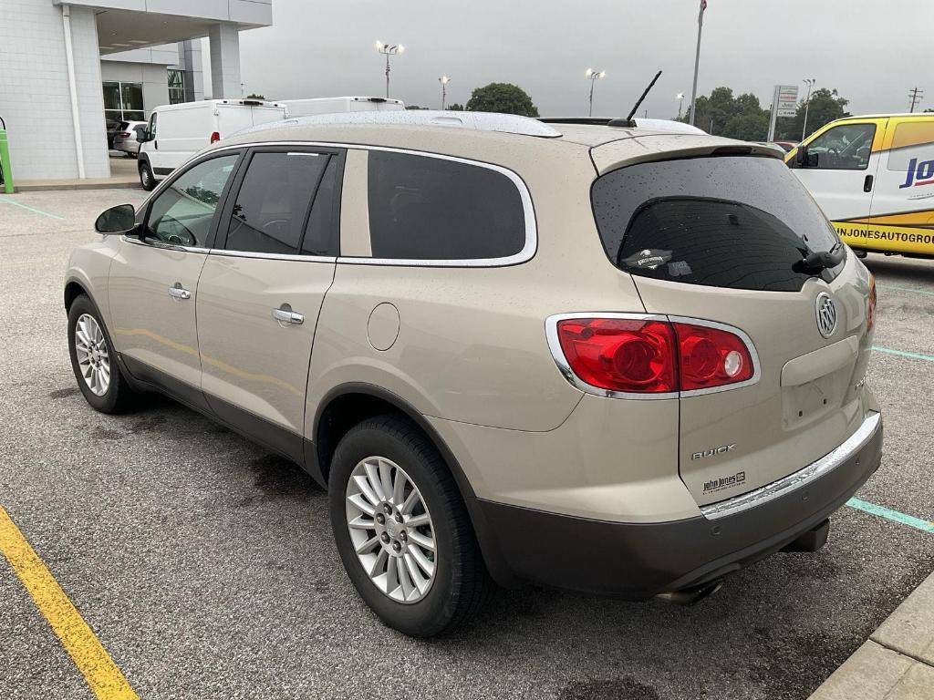 used 2010 Buick Enclave car, priced at $9,500