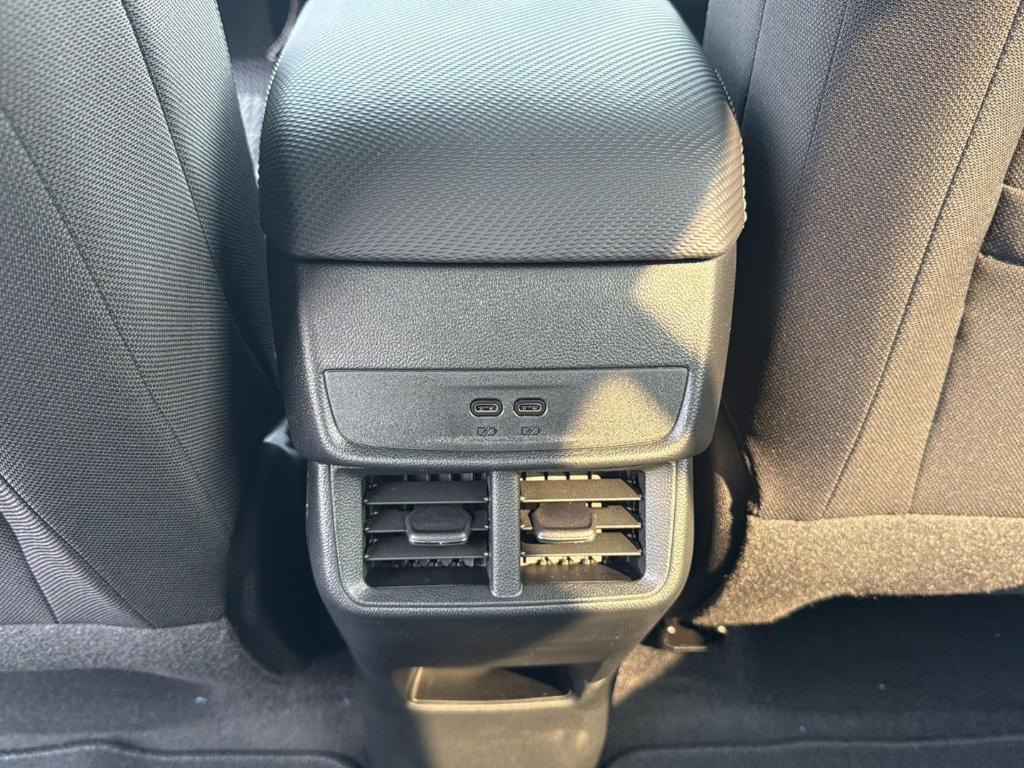 new 2026 Chevrolet Equinox car, priced at $30,535