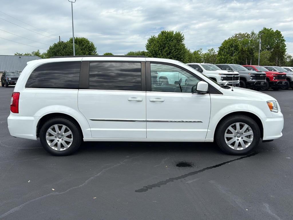 used 2016 Chrysler Town & Country car, priced at $9,400