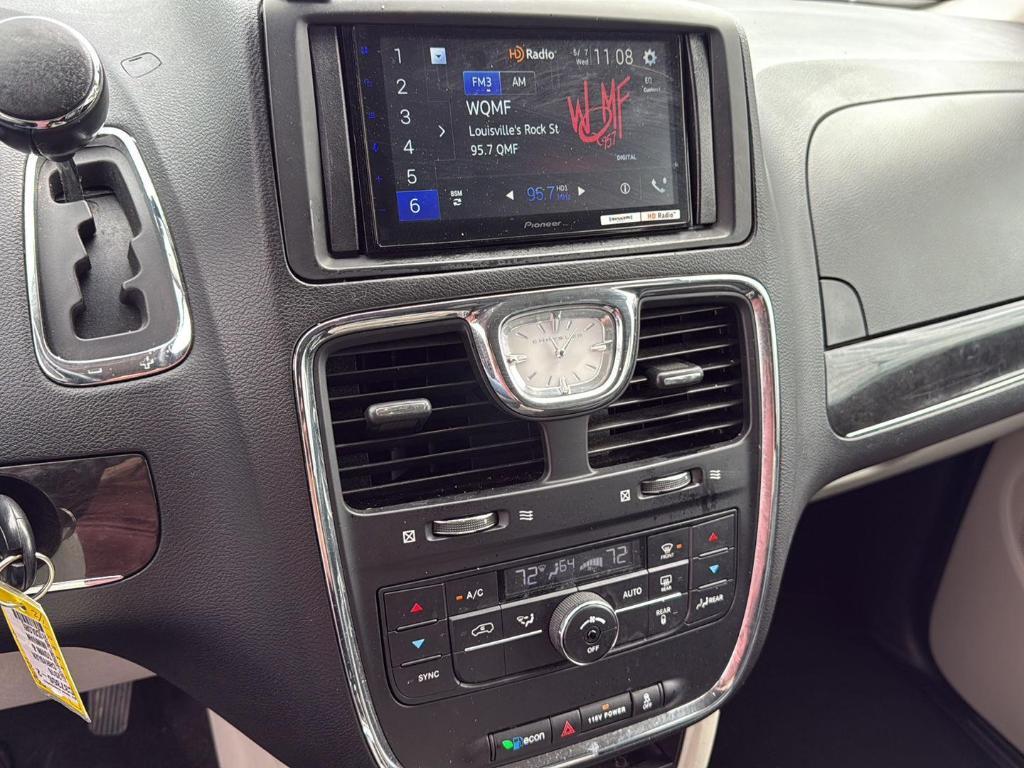used 2016 Chrysler Town & Country car, priced at $9,400